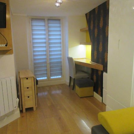 Cosy Studio Of 17 Square Meters At Place Monge 75005 Parigi Esterno foto