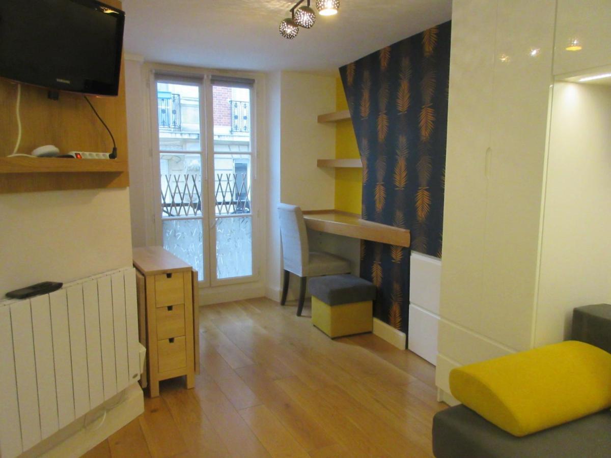 Cosy Studio Of 17 Square Meters At Place Monge 75005 Parigi Esterno foto